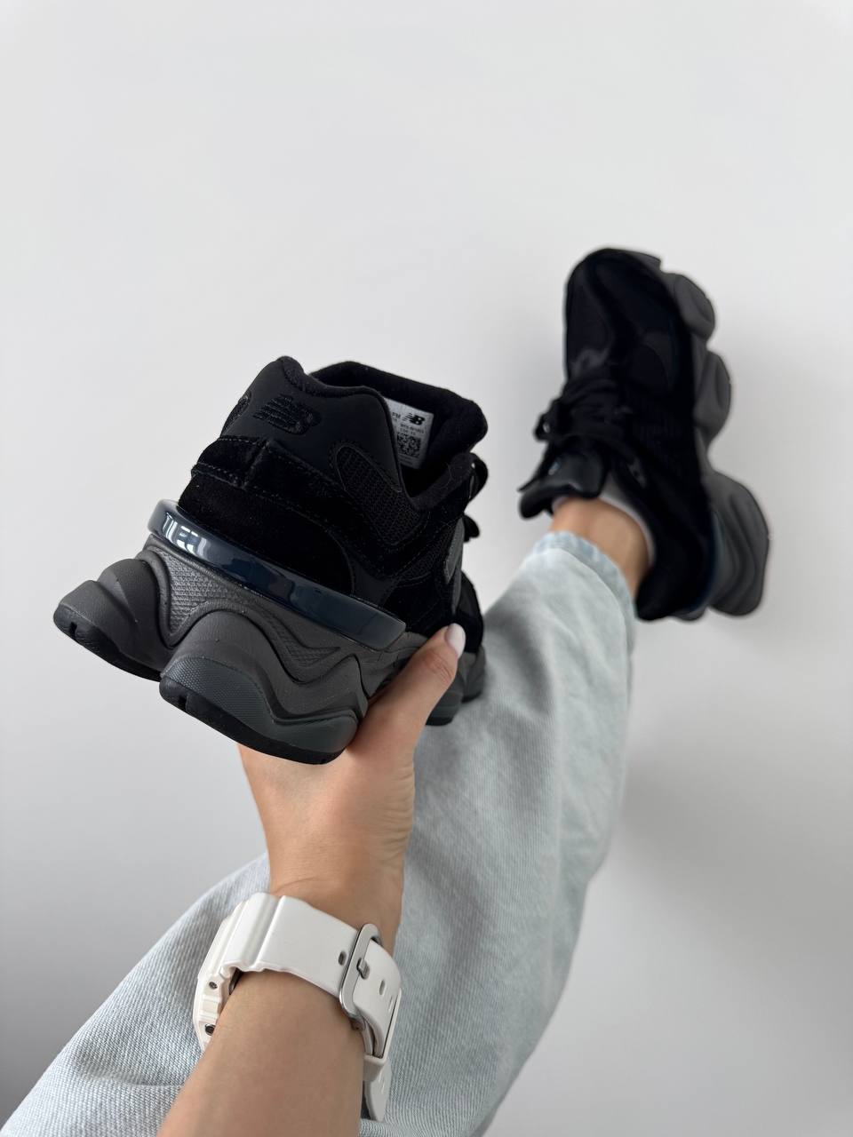 NEW BALANCE 9060 “FULL BLACK” premium