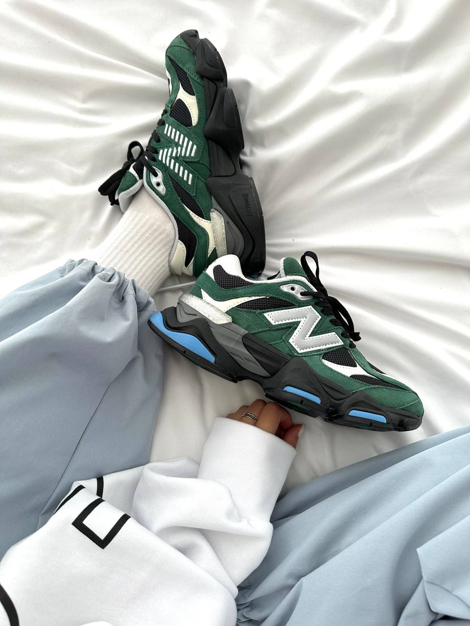 NEW BALANCE 9060 « FOREST GREEN » premium