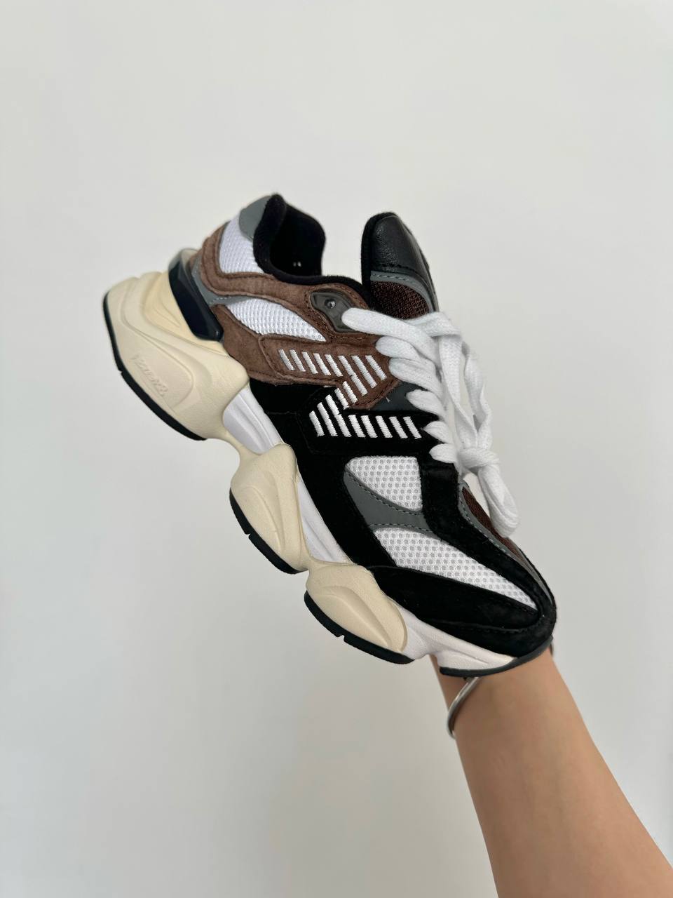 NEW BALANCE 9060 “DARK BROWN” premium