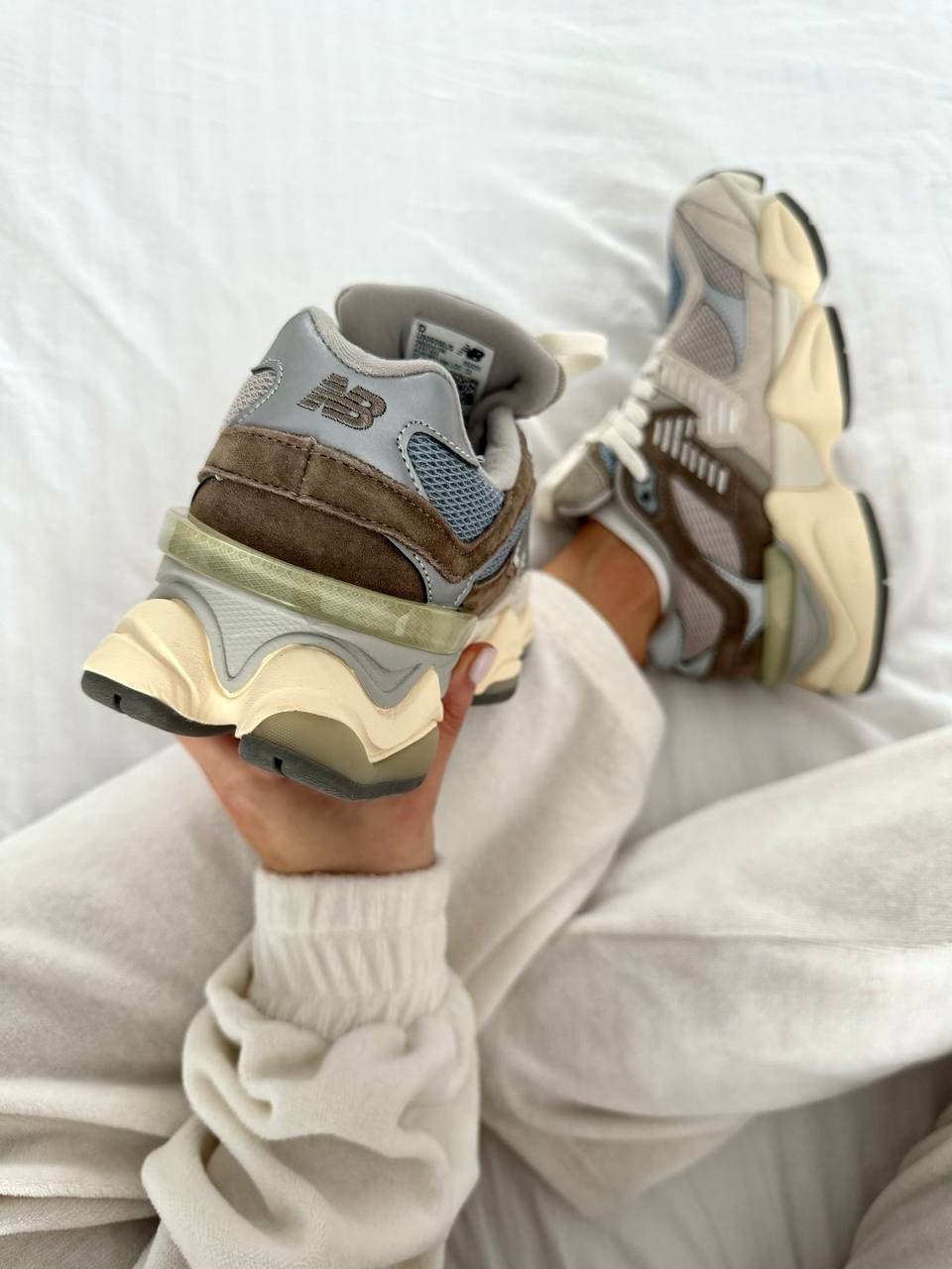 NEW BALANCE  9060 “MASHROOM & ALUMINIUM” premium