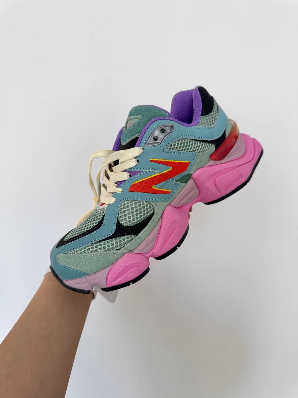 NEW BALANCE 9060 « SAGE LEAF / NEO FLAME » premium