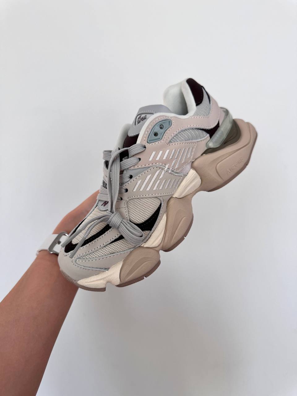 NEW BALANCE 9060 « TIMBERWOLF 2.0 » premium