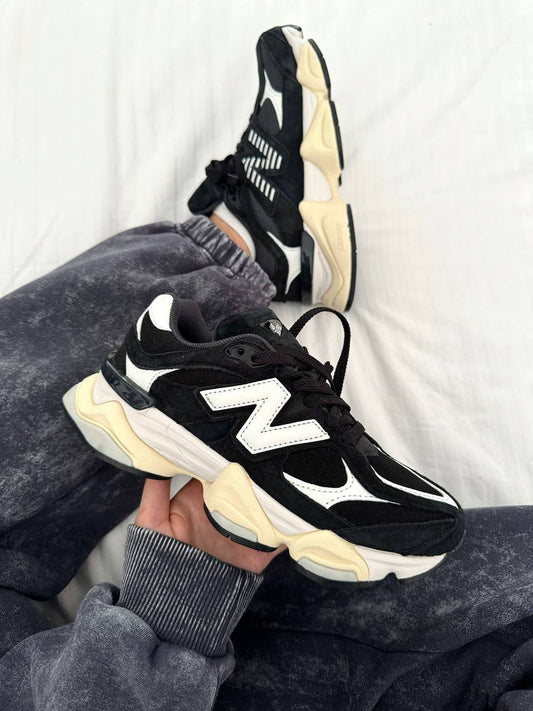 NEW BALANCE 9060  “BLACK / WHITE” premium