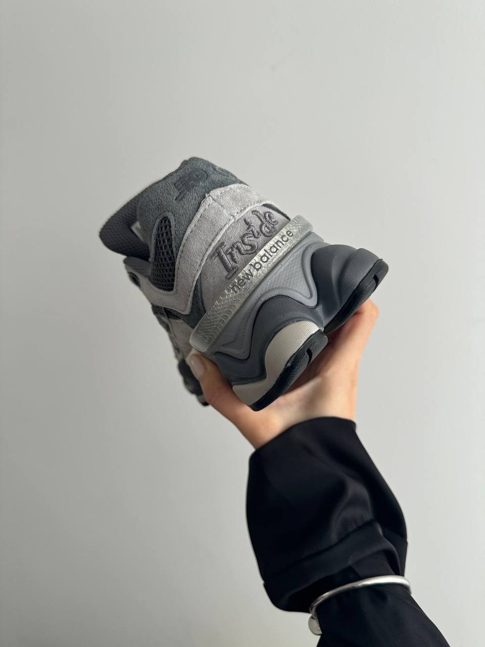 NEW BALANCE 9060 « INSIDE VOICES GREY » premium